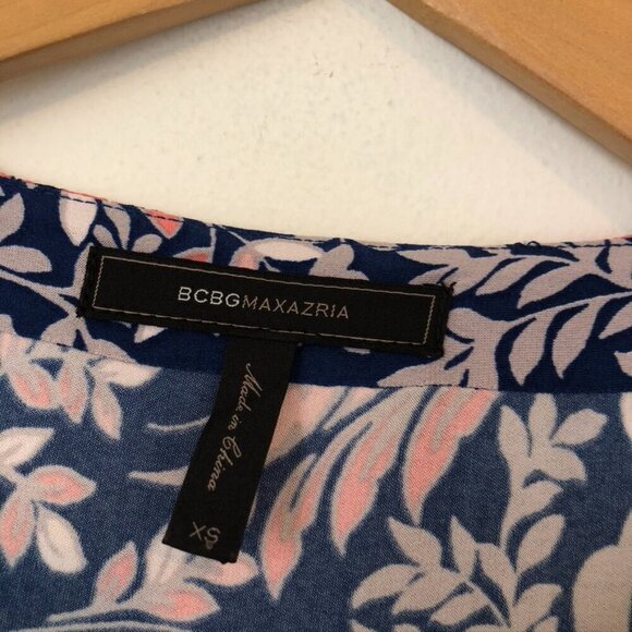 BCBGMAXAZRIA Calico Dress Navy Blue Pink Floral 3/4 Sleeve Cutout Mini Shift XS - Picture 6 of 11